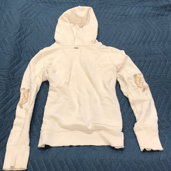 Lucky Brand Embroidered Flower Cream Sweatshirt Sm - Picture 2 of 5